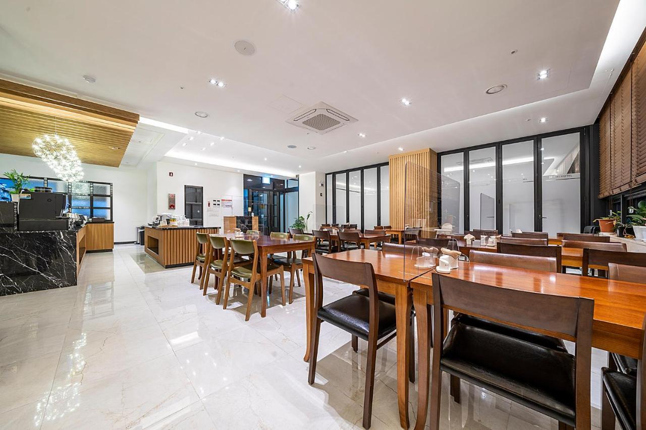 Wonju City Hotel Hyeoksin المظهر الخارجي الصورة