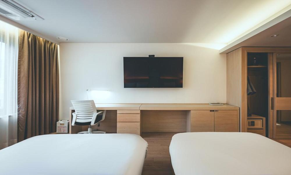 Wonju City Hotel Hyeoksin المظهر الخارجي الصورة