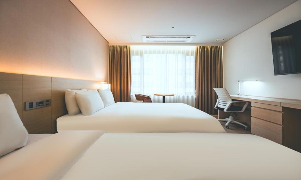 Wonju City Hotel Hyeoksin المظهر الخارجي الصورة