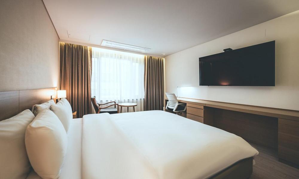 Wonju City Hotel Hyeoksin المظهر الخارجي الصورة