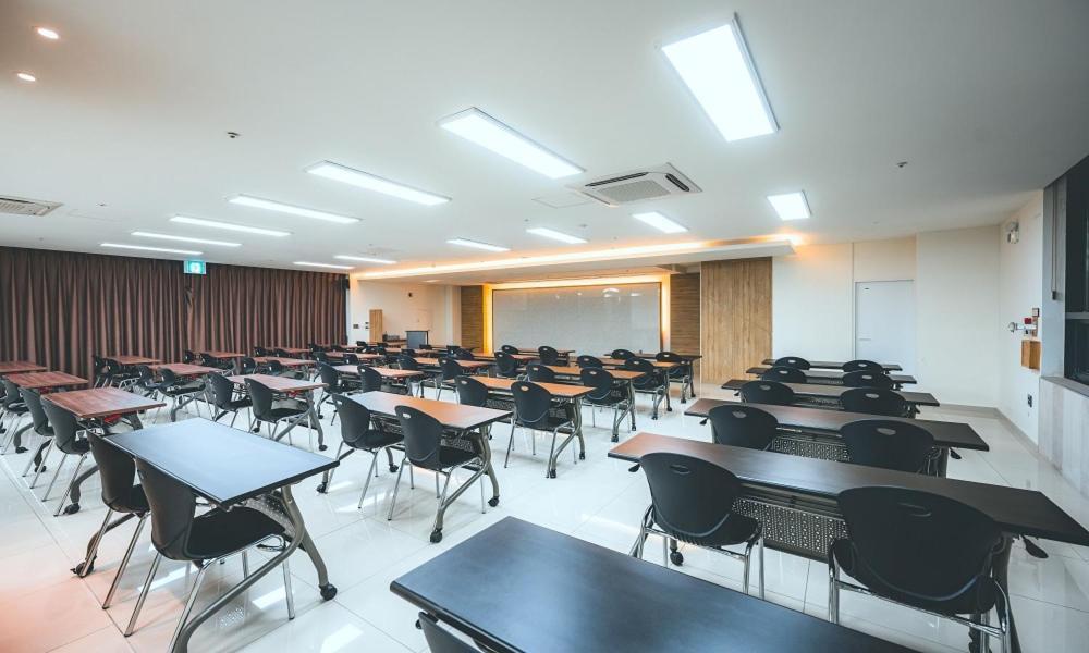 Wonju City Hotel Hyeoksin المظهر الخارجي الصورة